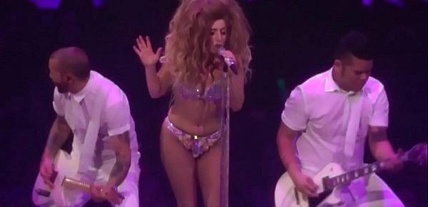  Lady Gaga - Manicure (live ArtRave) 5-15-14